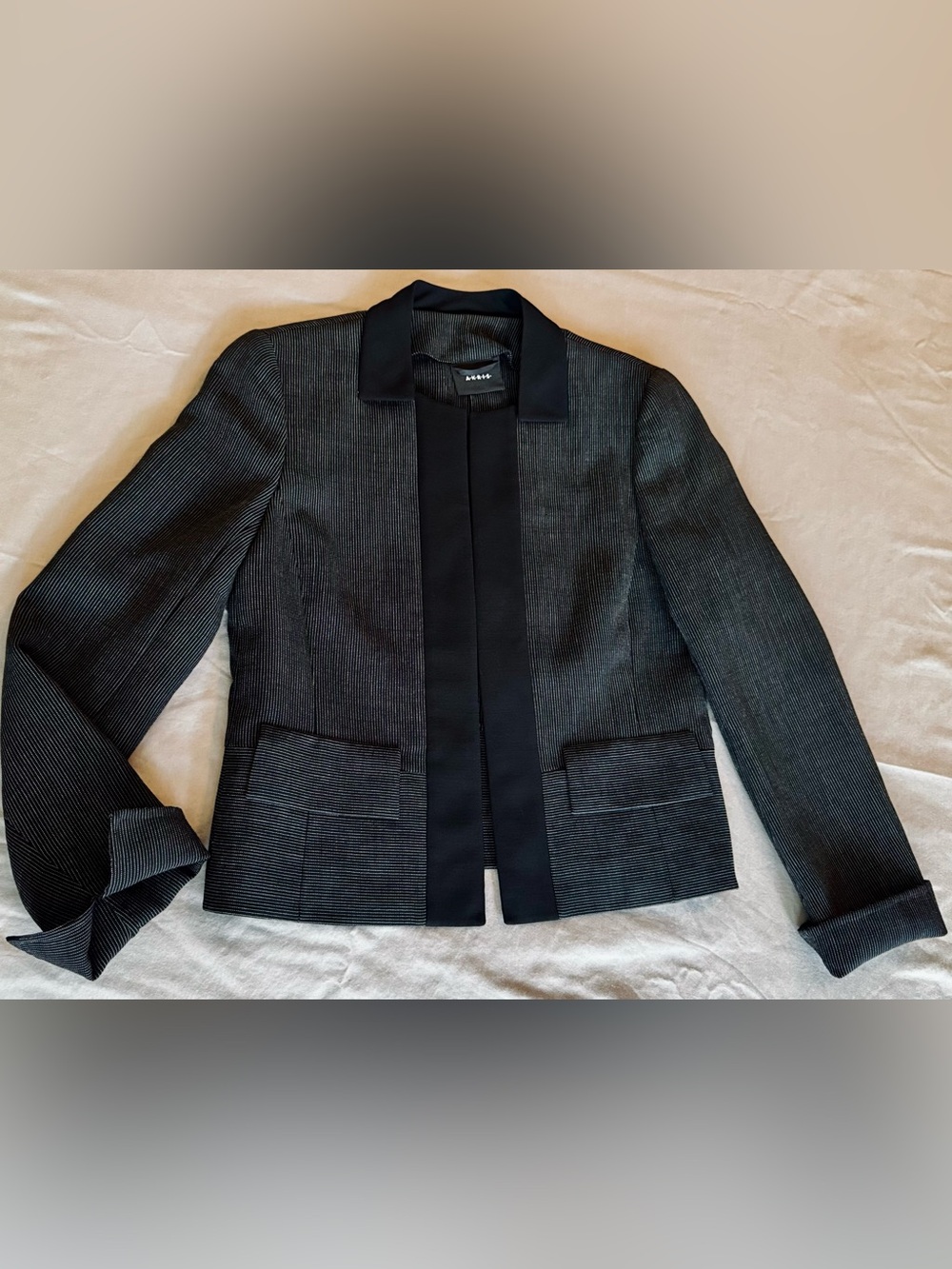 AKRIS Tailored Wool Blend Jacket Black Textured Pinstripe Notch-Collar Blazer - Picture 2 of 16